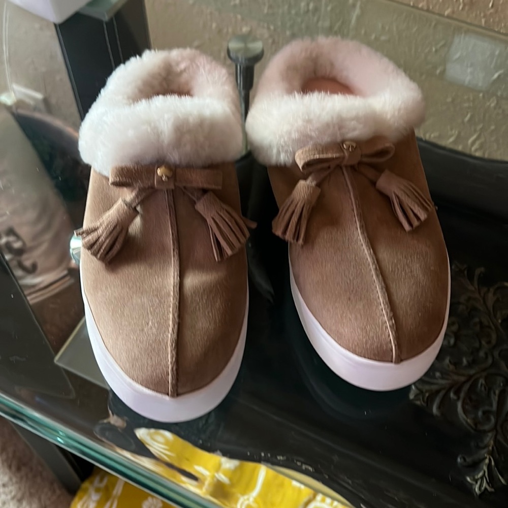 KATE SPADE SLIPPERS CAMEL SUEDE WITH FURRY WHITE
